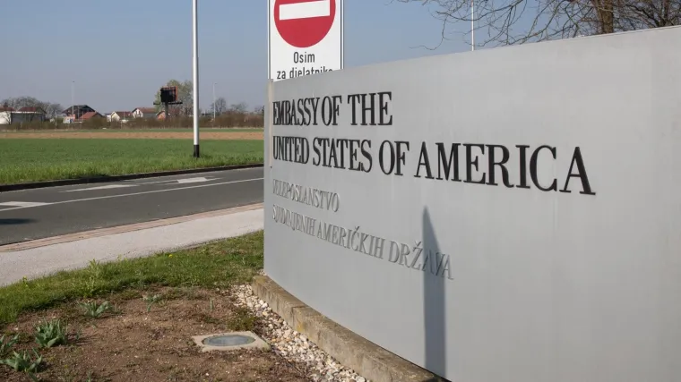 Američka ambasada traži zaposlenike: Godi&scaron;nja neto plaća iznosi gotovo pola milijuna kuna!