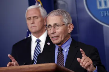 Fauci: 'Amerika se iz noćne more koronavirusa u normalan život neće vratiti do dugo u 2021.'
