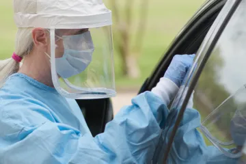 Zarazilo se još 16 osoba na području Primorsko-goranske županije: U samoizolaciji 379 osoba