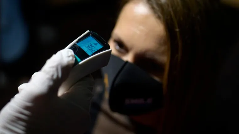 Skratili su vrijeme obvezne karantene i izolacije na 10 dana; Na snazi već od danas