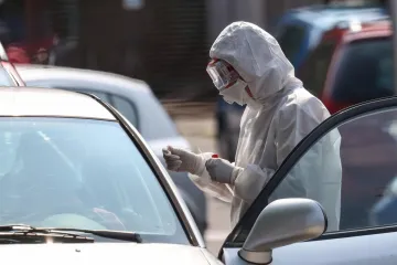 Velik broj učenika u samoizolaciji, cijela škola prelazi na online nastavu