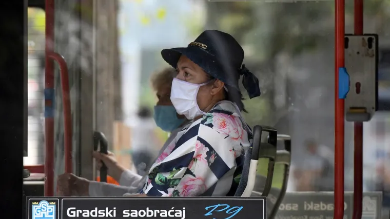 Čak trećina danas testiranih u Crnoj Gori su pozitivni; 'Ako se rast nastavi, zaključavanje stanovni&scaron;tva je krajnji scenarij'