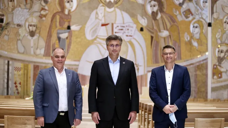 Andrej Plenković obećao u Solinu: 'Hrvatska kolijevka kr&scaron;ćanstva dobiva novu dimenziju'