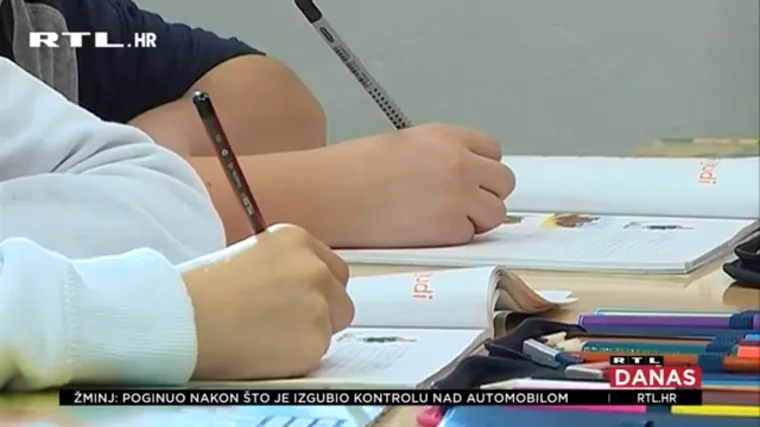 Učenici ipak neće morati nositi maske na nastavi? Ministarstvo: 'Odluka je na lokalnim stožerima'