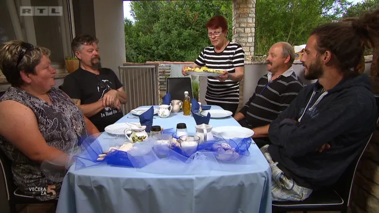 Gosti su prigovarali cijelu večer, a na kraju domaćicu nagradili s dvije desetke!