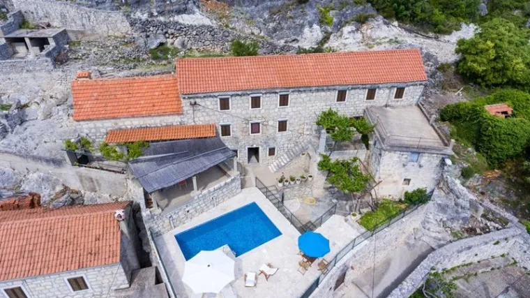 Sezona u Dubrovniku podbacila, ali luksuzne vile nisu ostale prazne: 'Ljudi se u njima osjećaju sigurnije'