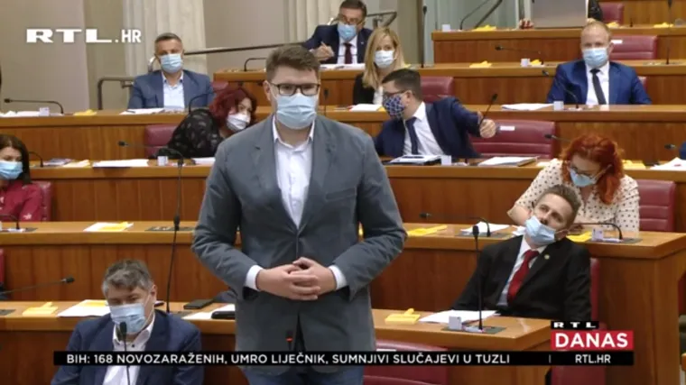 Iz oporbe zazivaju ukidanje Ustavnog suda: 'Nastavlja se administrativni teror vladajuće partije preko Stožera'