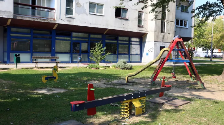 'Ljudi nam padaju od iznemoglosti. Roditelji ne šaljite djecu u vrtić!'