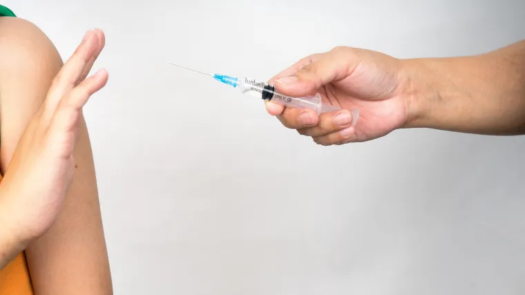 Cijepljenje protiv gripe sada će biti važnije nego ikad, ali lani se cijepilo tek 29 posto umirovljenika