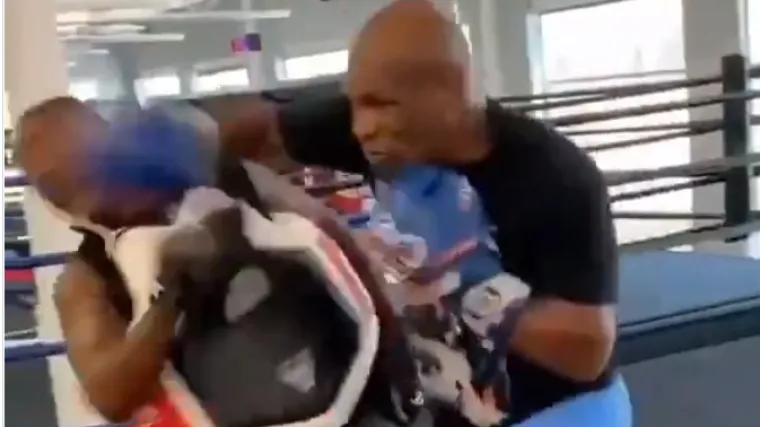 Skoro je nokautirao trenera, toliko je brz i silovit