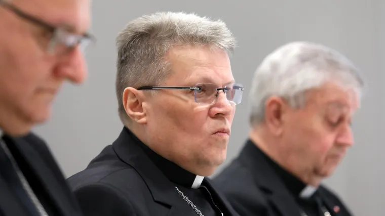 Hrvatski biskupi stali iza Stožera: '&Scaron;irenje teorija zavjere nije prihvatljivo'