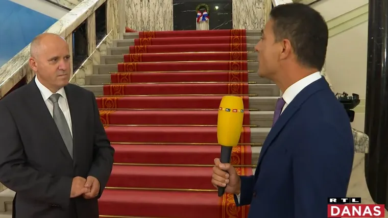 Branko Bačić ekskluzivno za RTL: 'Bari&scaron;ić stavlja mandat u mirovanje, vladajuća većina nije ugrožena!'