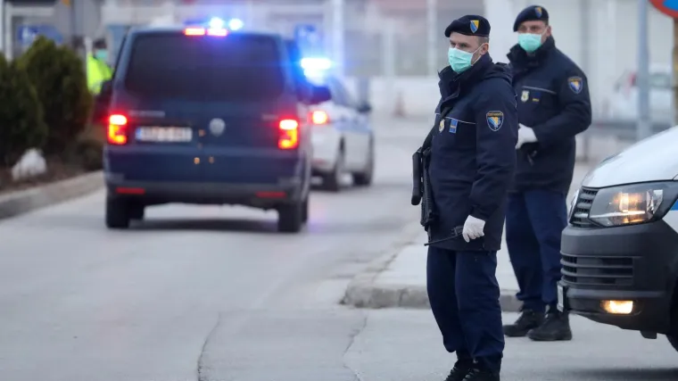 Hrabri, ludi ili ne&scaron;to treće? Tri Turčina poku&scaron;ala ući u BiH s krivotvorenim testovima na koronu