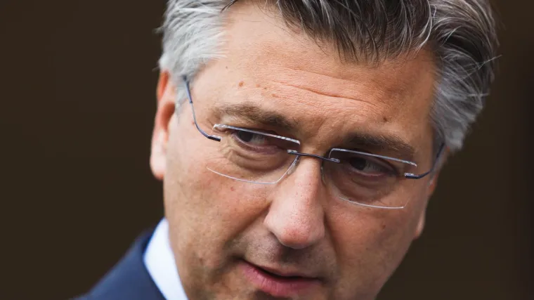 'Nema nikakvih dilova ispod stola'