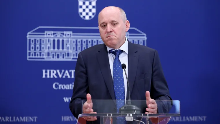 Bačić: 'HDZ-u je u posebnom interesu utvrditi tko je probijao istrage'
