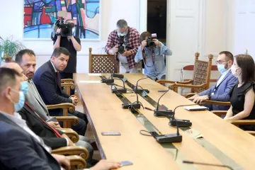 'Vladajući će morati podržati osnivanje povjerenstva, želimo istražiti dvije stvari'