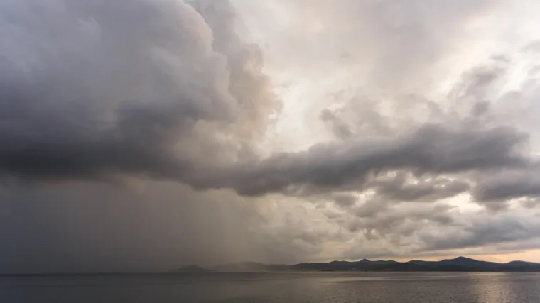 Promjena vremena donijela nam je oblake i ki&scaron;u. Provjerite hoćete li za vikend uloviti koji sunčani trenutak