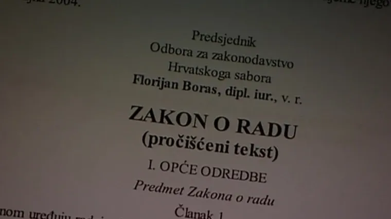 Poslodavci traže slobodnije trži&scaron;te, a sindikati kažu da je to krinka za lak&scaron;e i jednostavnije otpu&scaron;tanje radnika