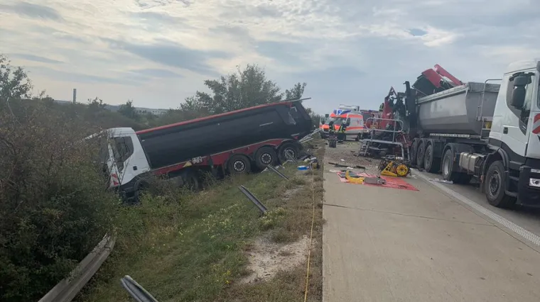 Stra&scaron;na nesreća u Njemačkoj: U sudaru tri kamiona poginuo 57-godi&scaron;nji Hrvat, dva vozača lak&scaron;e ozlijeđena