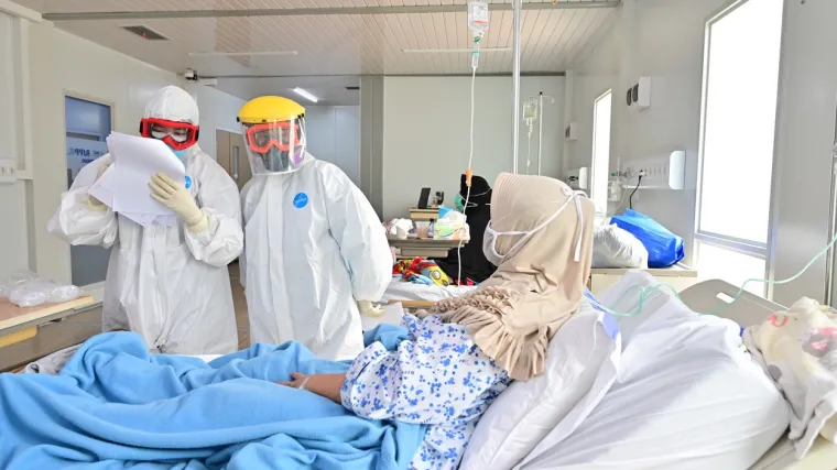 Ne, nije baš poput gripe, i ne, cjepivo neće uskoro biti dostupno svima