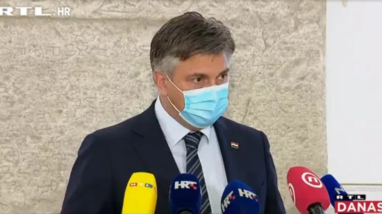 Tajne informacije koje su procurile, niz pikanterija, eskort dame i svežnjevi novca