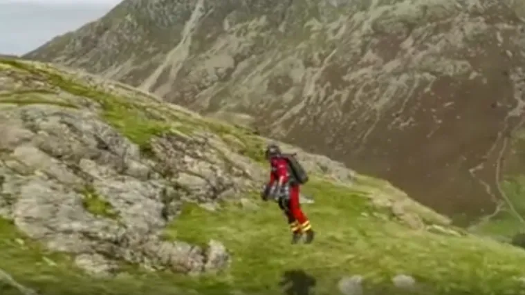 VIDEO Velika Britanija mogla bi imati prve 'leteće spasioce' na svijetu: 'Moram priznati, ovo je odlično!'