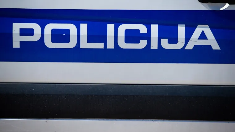 Mrtvo tijelo starice je odvukao do balkona i tamo ga ostavio