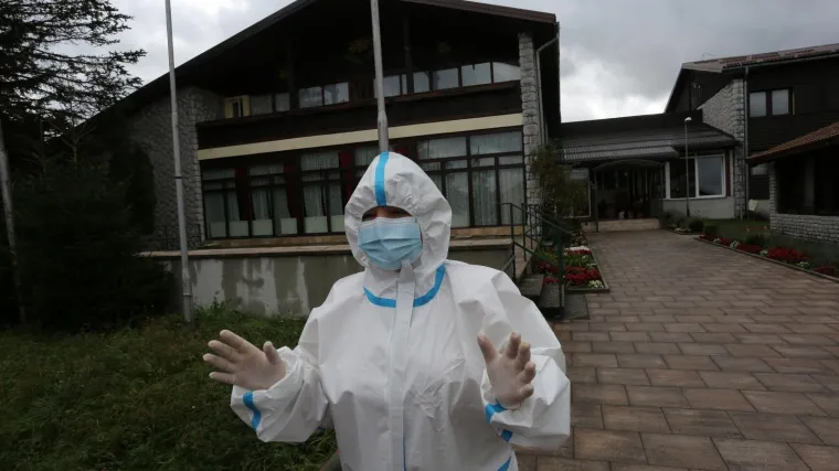 Zaraženo ih je čak 49, a 13 je na liječenju u riječkoj bolnici