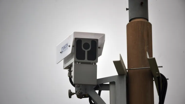 Kreće ugradnja novih kamera za nadzor brzine, a vozačima više neće pomoći ni stari trik...