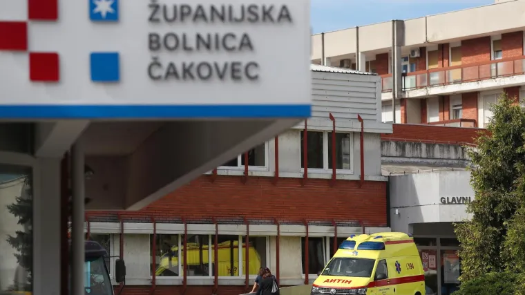 Medicinska sestra bila je četiri sata u skafanderu i nosila je vizir. Uzela je krivu &scaron;pricu
