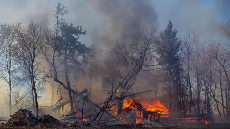 Prvo im je požar progutao kuću, a onda su se ba&scaron; svi zarazili koronavirusom
