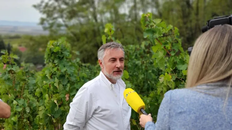 &Scaron;koro poručio s berbe: 'Kovačević je vjerojatno sakrio gomilu novca. Prekopajte svoje vrtove i ba&scaron;te'