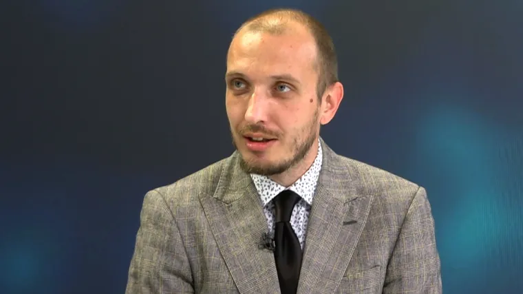 Branimir Vidmarović za RTL: Analiziramo tko preuzima najveću svjetsku silu ako se Trumpovo stanje pogor&scaron;a