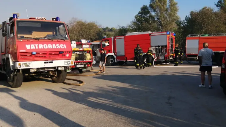 Sezona je i službeno zavr&scaron;ena, ali za njih to ne znači predah, niti odmor: Vatrogasce čeka niz novih izazova
