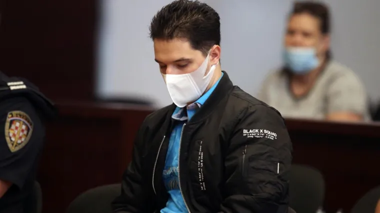 Ubojici iz Splita mjesečno stiže 800 pisama: Jedno je stiglo i od 12-godi&scaron;njakinje uz 20 kuna za marendu