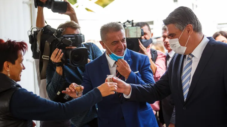 Trebaju li Milanović i brojni drugi političari u samoizolaciju?