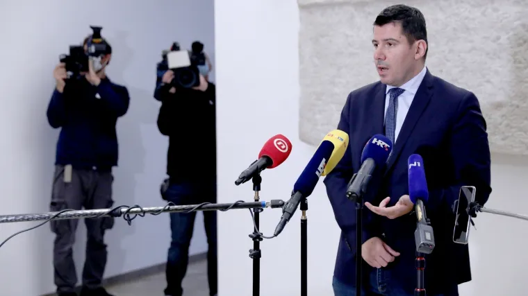 Grmoja te&scaron;ko optužio Plenkovića i zatražio skidanje imuniteta: 'Istina je na mojoj strani'