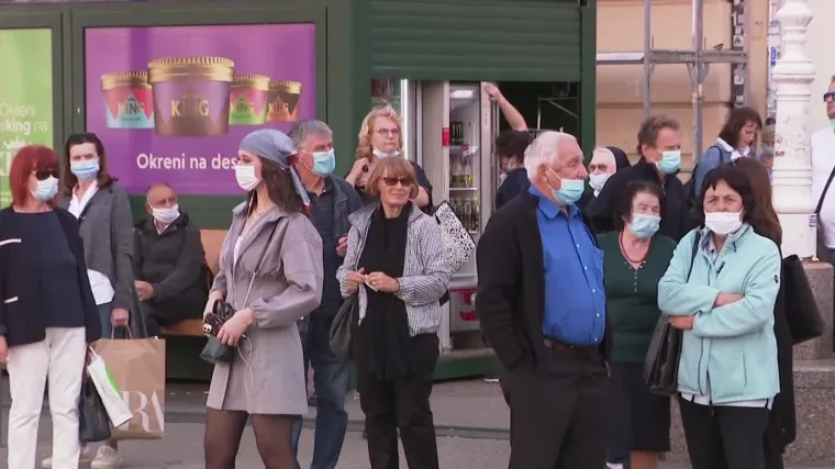 Stižu nove mjere, a veliki izazov je i blagdan Svih svetih. Pitanje je kako će i hoće li uopće biti organiziran javni prijevoz do groblja