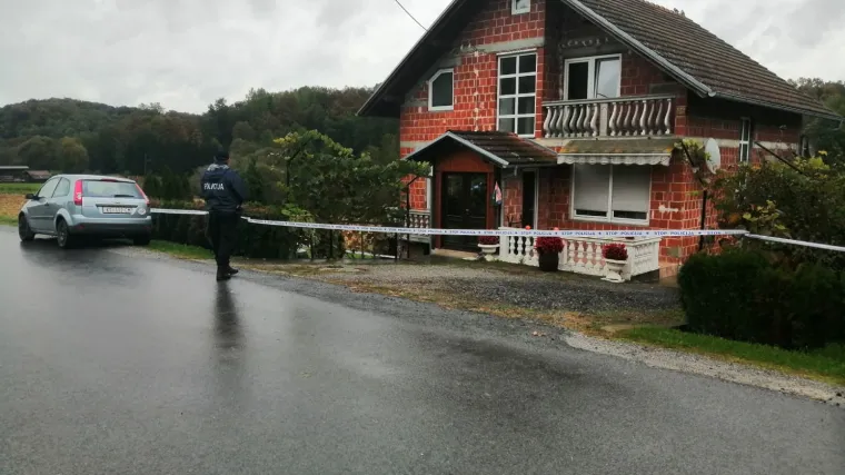 Ovo je kuća u Kutini u kojoj je živio napadač. Hoće li njegov dom otkriti razloge ovog suludog čina?