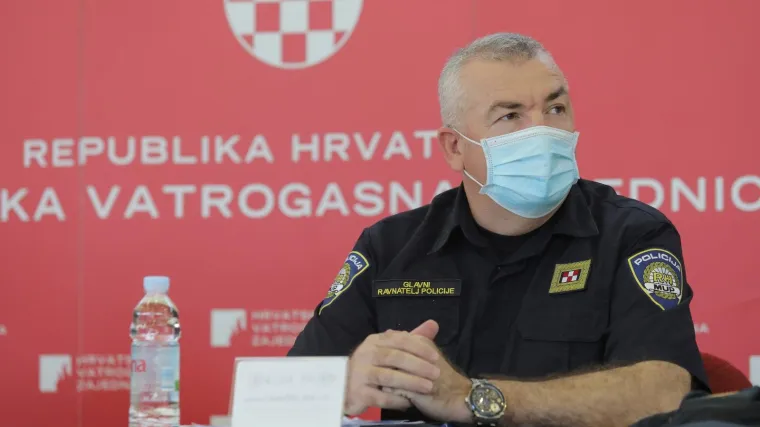 Ravnatelj policije otkrio detalje napada pred Vladom: 'Drugi policajac ispred Vlade pucao je na napadača'