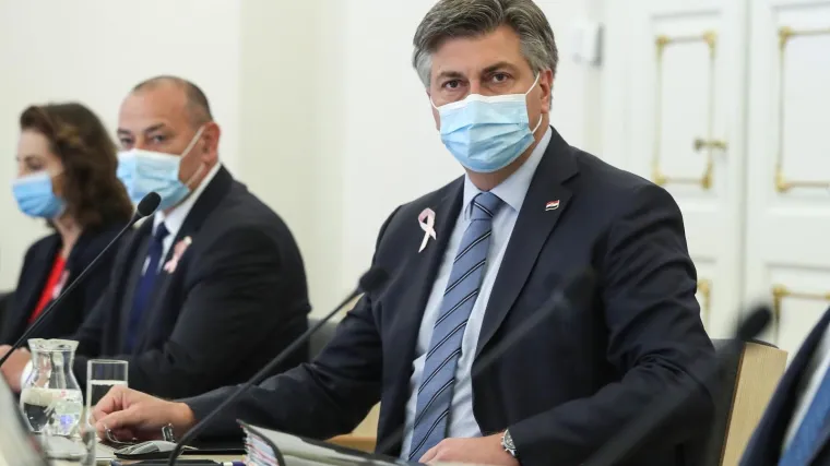 Ispred Vlade upucan policajac, a prije samo mjesec dana Plenković je upozorio na sigurnost na Markovom trgu: 'Moglo je biti ne&scaron;to drugo...'