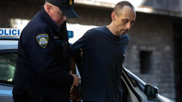 Suđenje ubojici s Malog Lo&scaron;inja: 'Kada me prestao tući, pridigla sam kćer, počela joj je teći krv iz ustiju i nosa'