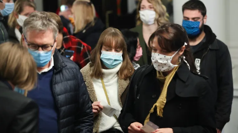 Nove mjere: Od danas maske za lice obavezne u zatvorenom, evo tko ih sve mora nositi