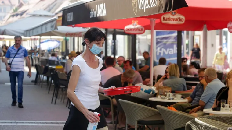 Gosti moraju nositi maske u kafićima i restoranima! Medak: 'Ne strahujte od zaraze'