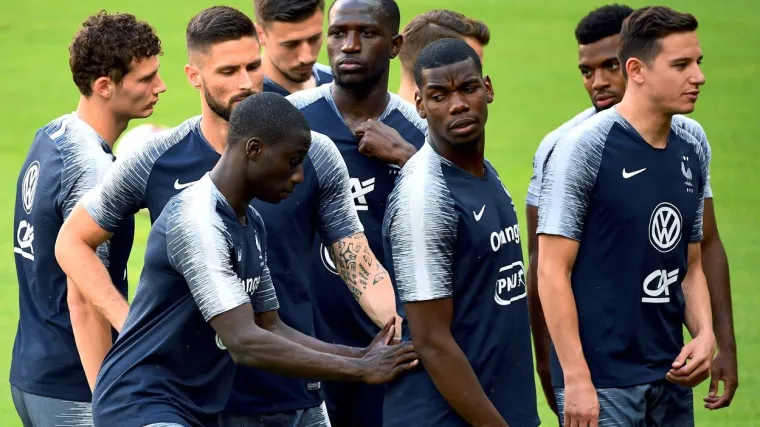 Francuzi se ukrcali u avion za Zagreb i odmah poslali poruku Hrvatima