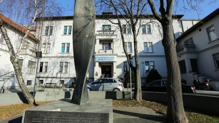 Obitelji nisu rekli da je majka dobila koronu na Sv. Duhu: '&Scaron;okirala sam se, rekla je da je u Dubravi'