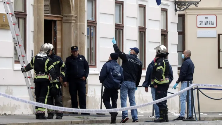 Otkriveni novi detalji napada na Markovu trgu: Drugom policajcu metak je probu&scaron;io hlače