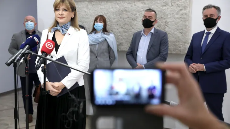 Vidović Kri&scaron;to prozvala Plenkovića da ju je vrijeđao, a &Scaron;koro mu poručio da se pona&scaron;a kao dvogodi&scaron;nje dijete