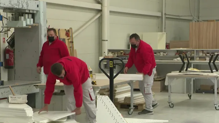 Dok je korona donijela probleme ugostiteljima, proizvođači namje&scaron;taja posluju u plusu: 'Osam sati odradimo s veseljem'