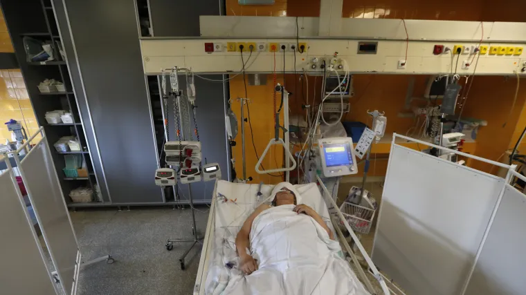 Bolnice pred 'pucanjem', Vlada nema rje&scaron;enje: 'Do 1.11. mogli bismo imati 1000 hospitaliziranih dnevno'